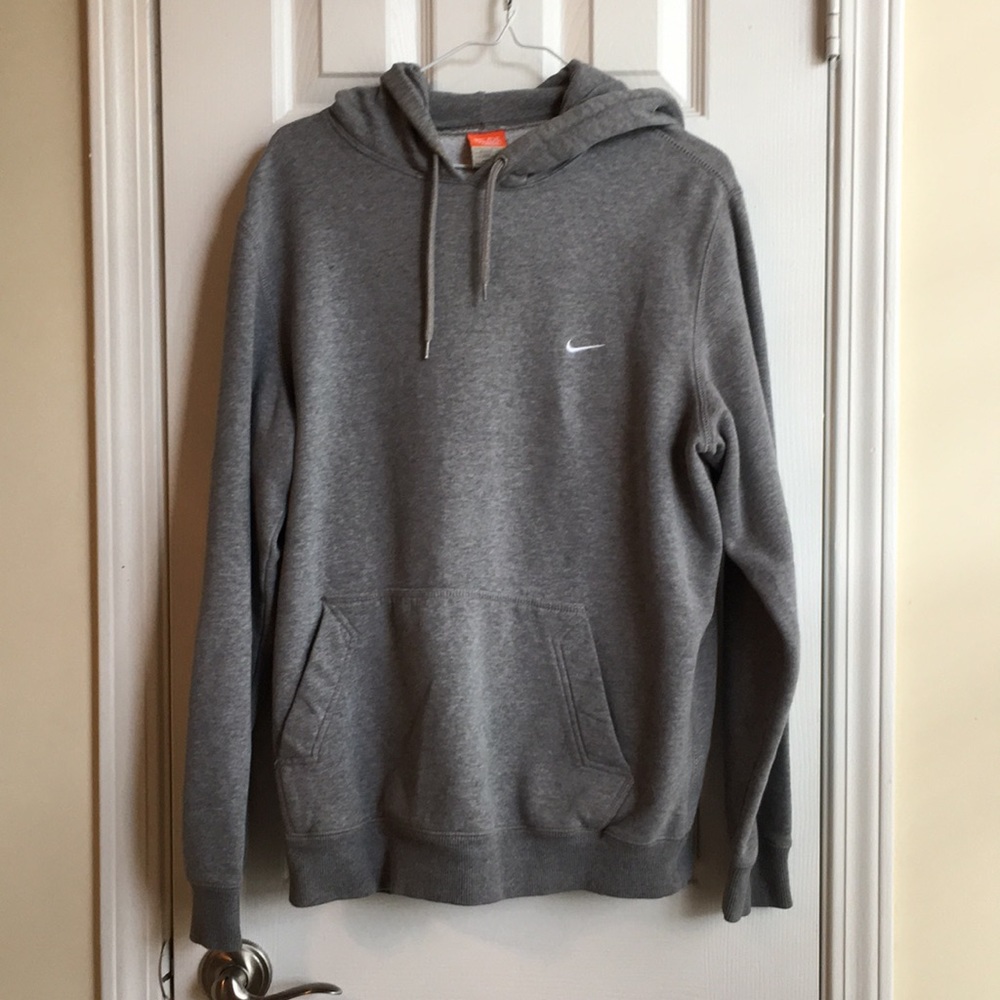 Men’s Nike hoodie